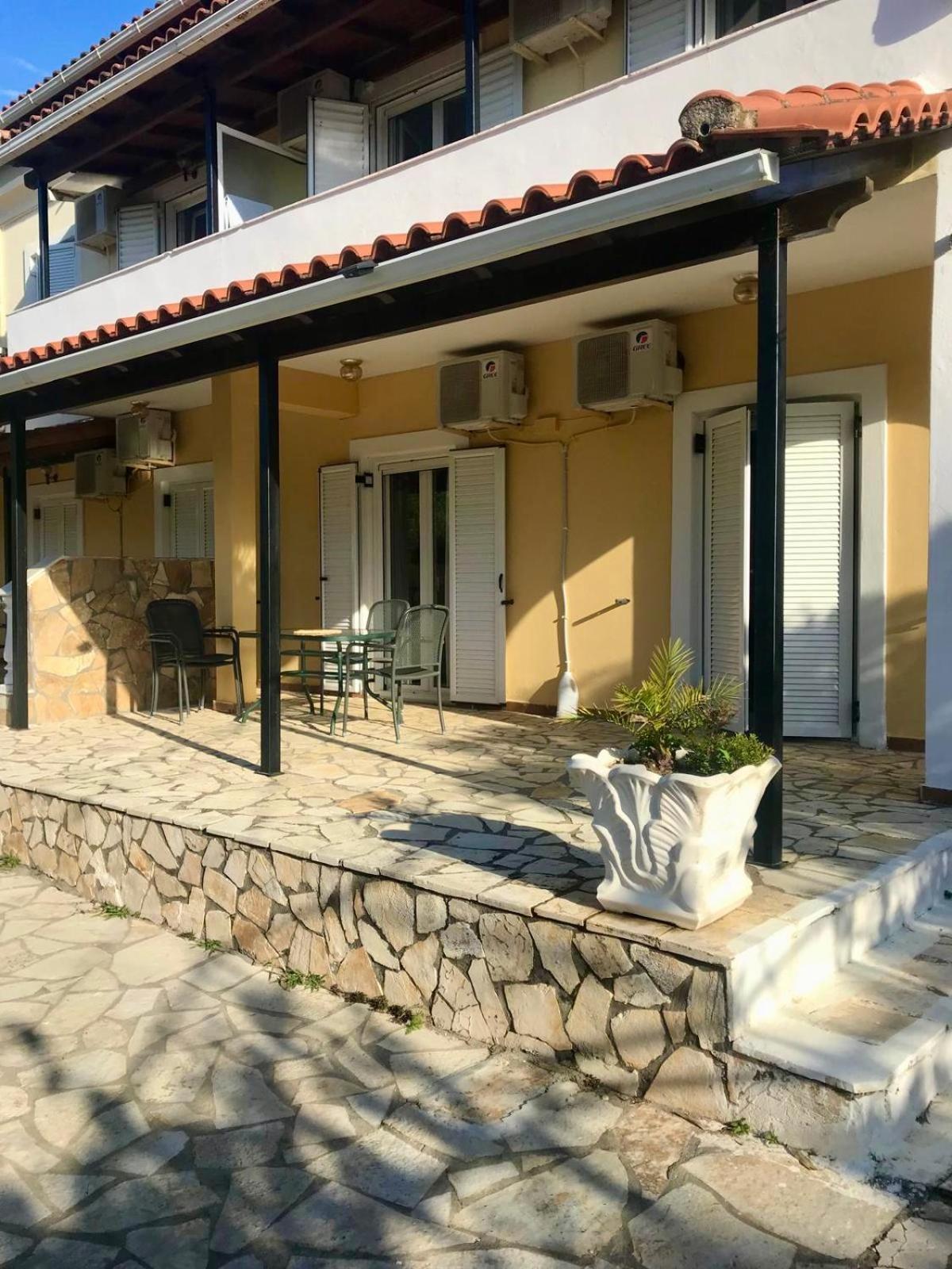 Depis Apartment Roda (Corfu)
